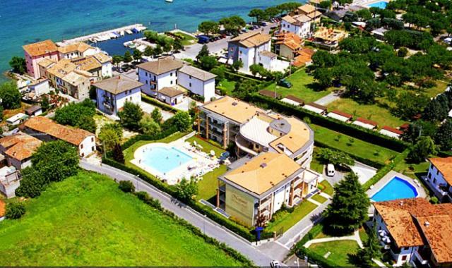 Nettuno Residence Hotel Peschiera del Garda Eksteriør billede