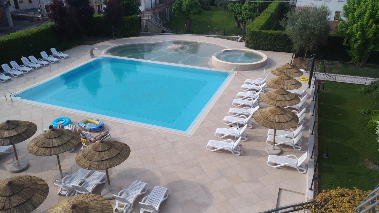 Nettuno Residence Hotel Peschiera del Garda Eksteriør billede