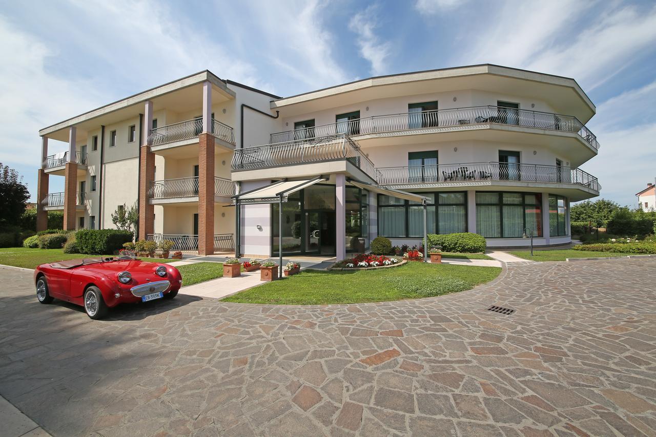 Nettuno Residence Hotel Peschiera del Garda Eksteriør billede